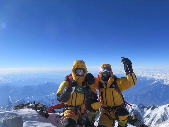Simone Moro sulla cima del Nanga Parbat