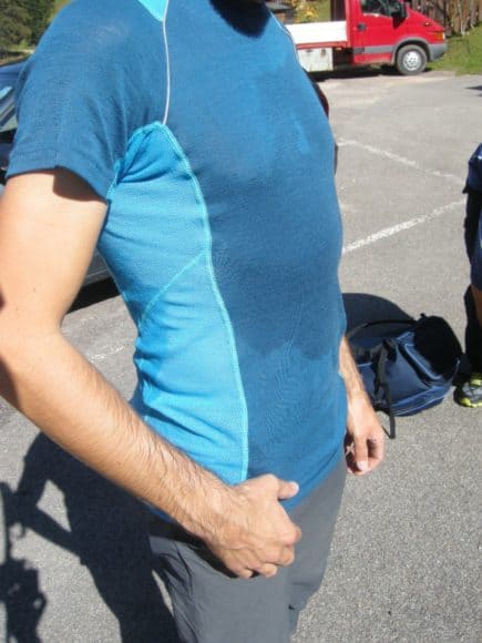 Il taglio slim della Devold Energy men T-shirt, perfettamente aderente al corpo