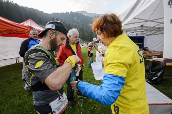 Assistenza lungo il percorso della Lavaredo Ultra Trail per Marco Zanchi