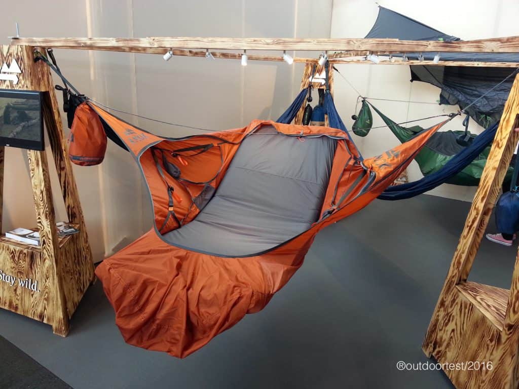 Una innovativa amaca/sacco letto, per outdoor