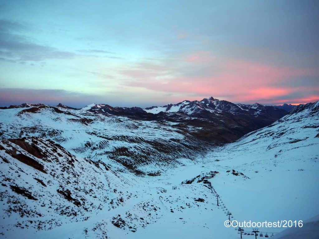 Scende la sera sulle piste della Val Senales