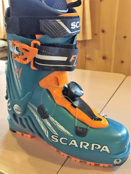Scarpa F1 di lato