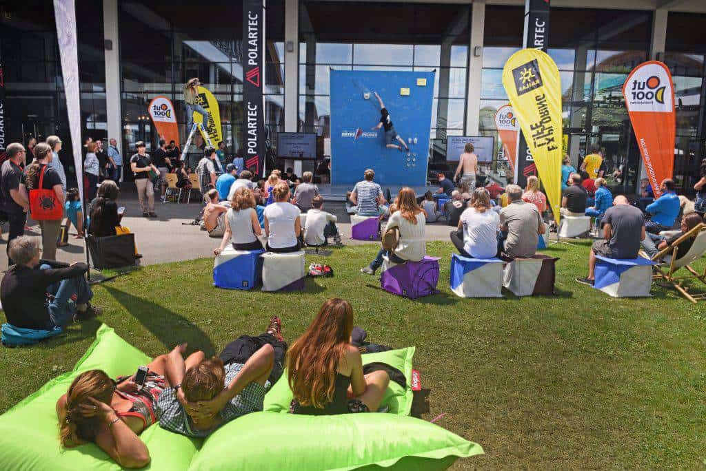 Momenti all' High Jump Contest