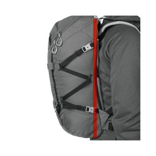 Trion Zip 22 di Mammut, indossato