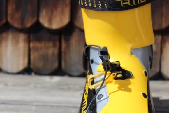 Scarpone La Sportiva Solar - Dettaglio chiusura centrale