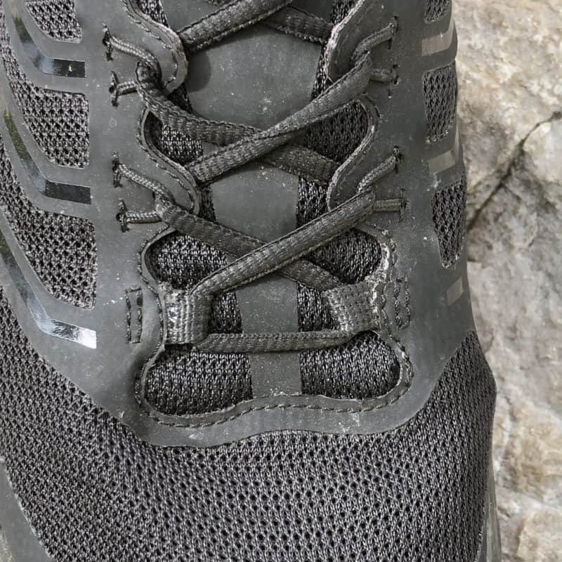 Scarpa Rush allacciatura