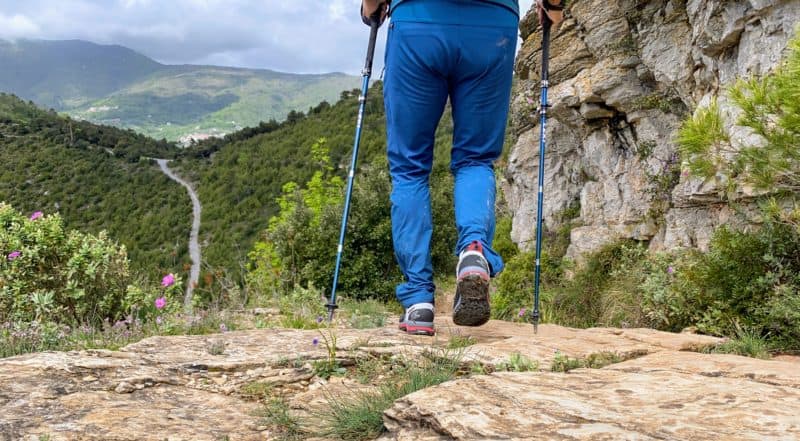 Garmont Dragontail Tech GTX in azione sull'Alta via dei Monti Liguri