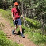 Leki Crosstrail FX Superlite in discesa