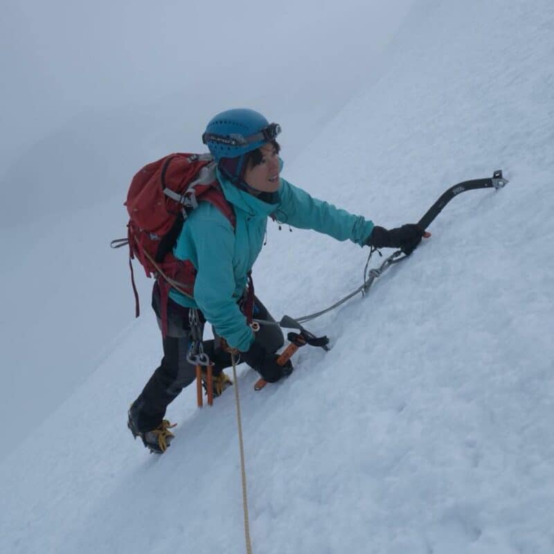 Catia Baldassarri, in arrampicata alpina.