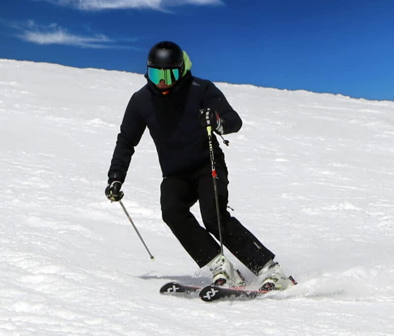 Pietro Dalmasso durante il test sci Voelkl.