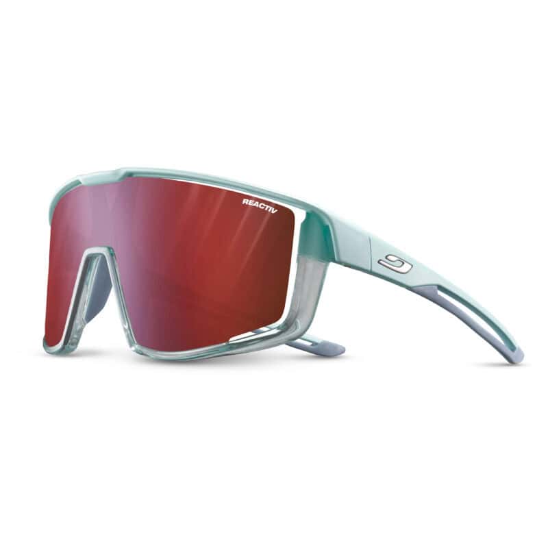 Julbo Fury, con lente fotocromatica Reactiv HC di categoria 0-3.