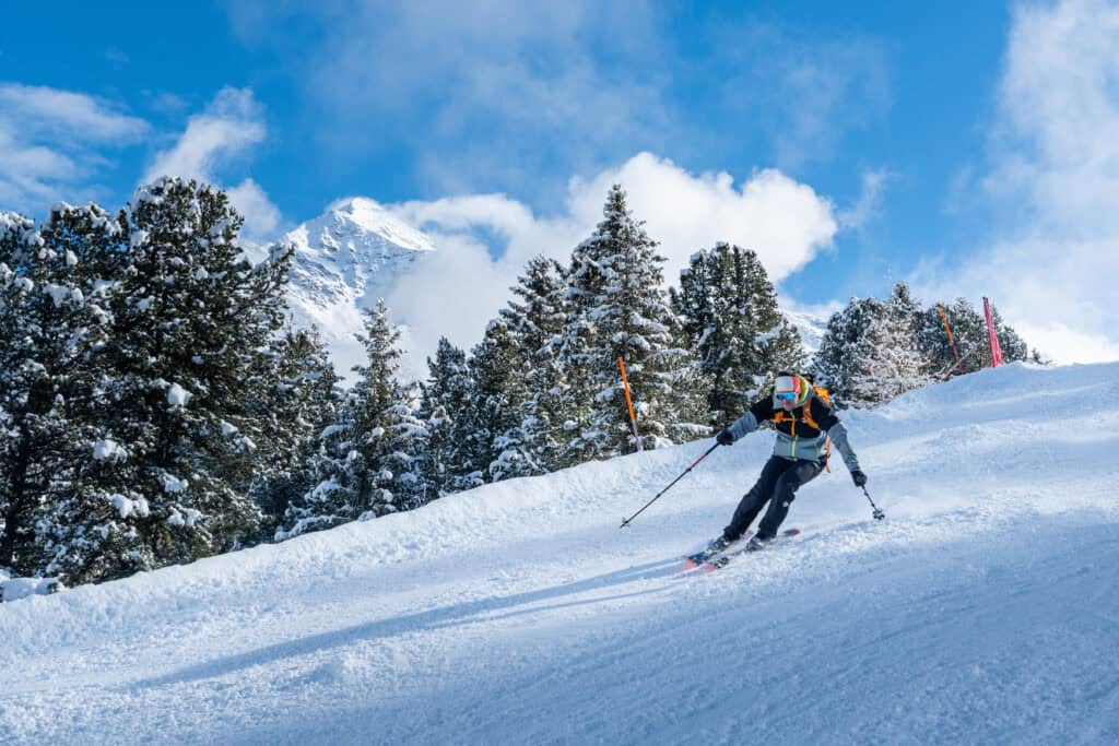 Il pizzo Tresero nel sole saluta Skimofestival 2025 e vi da appuntamento al 2026. (Ph. G. Meneghello)