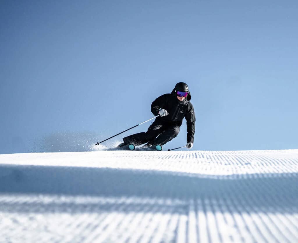 Il suo regno è la pista battuta.