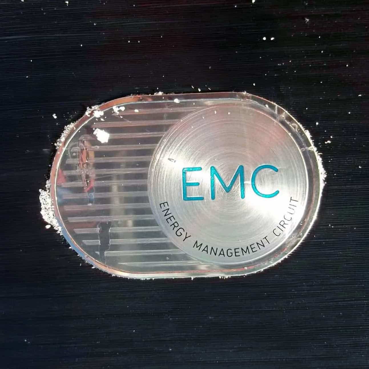Tecnologia elettronica EMC per abbattere le vibrazioni nocive.
