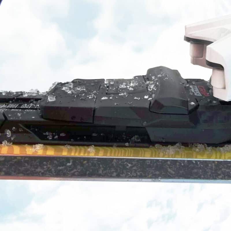 Fianchi in materiale riciclato, per Addikt Pro 76.