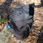 Apertura superiore ripiegabile e stagna.